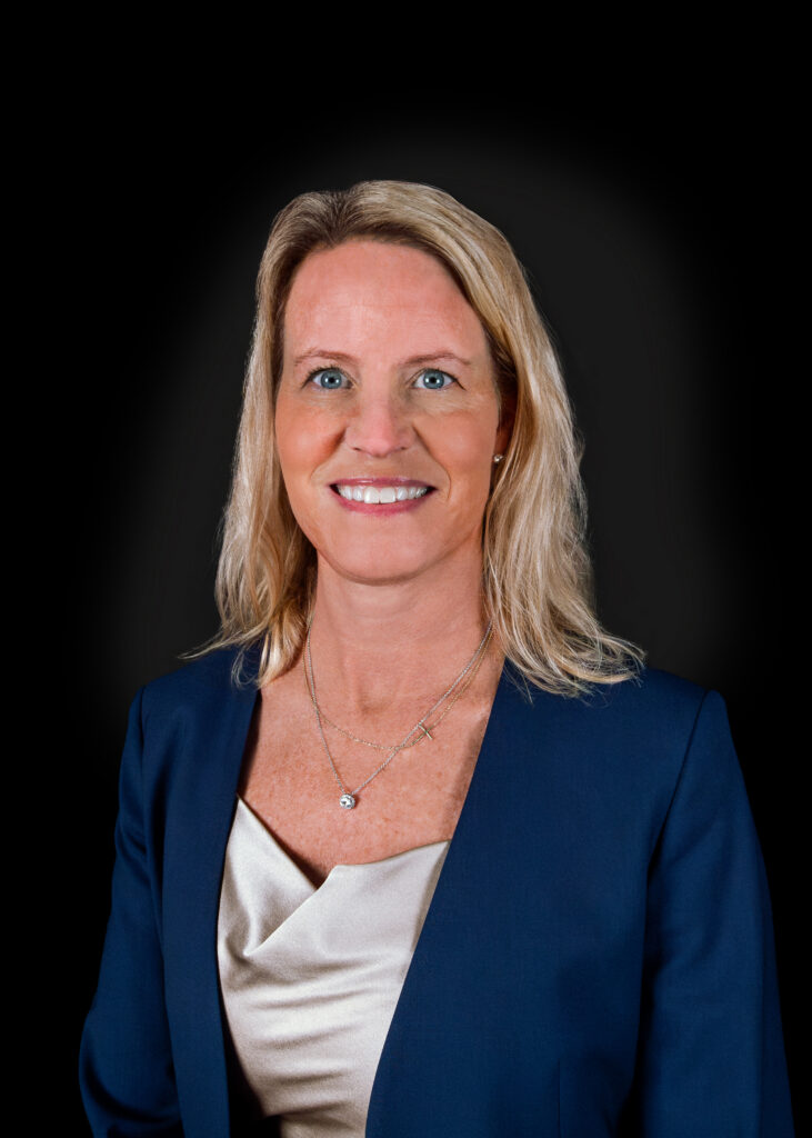 Nicole Faulk headshot
