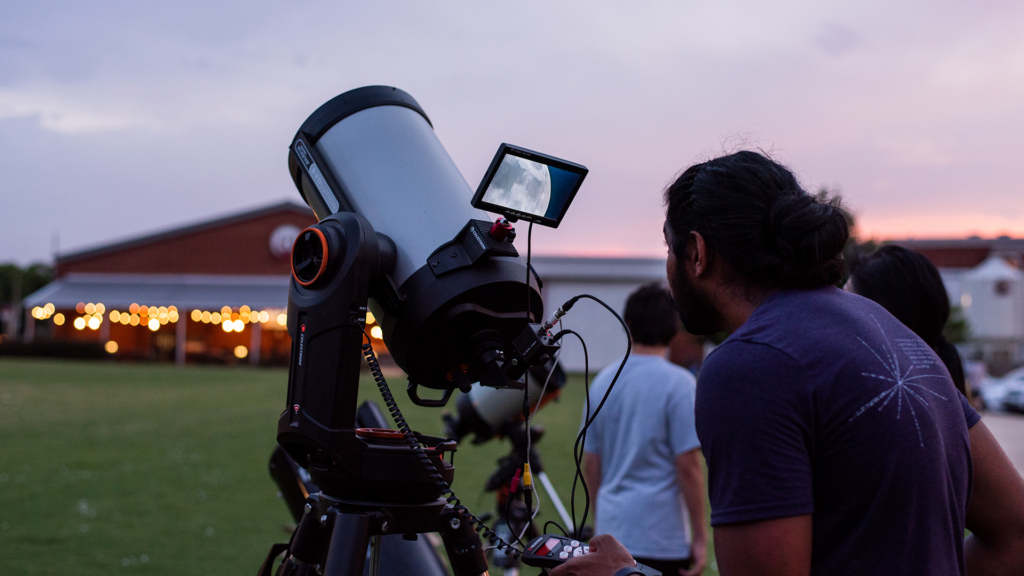 Pop-up telescopes